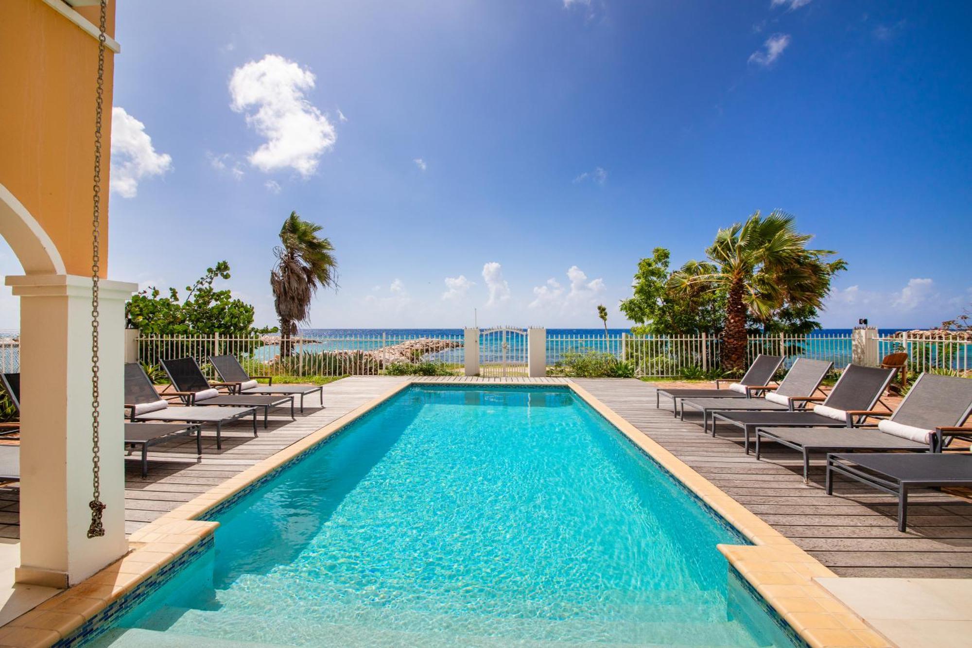 Atlantis Beach House Виллемстад Экстерьер фото