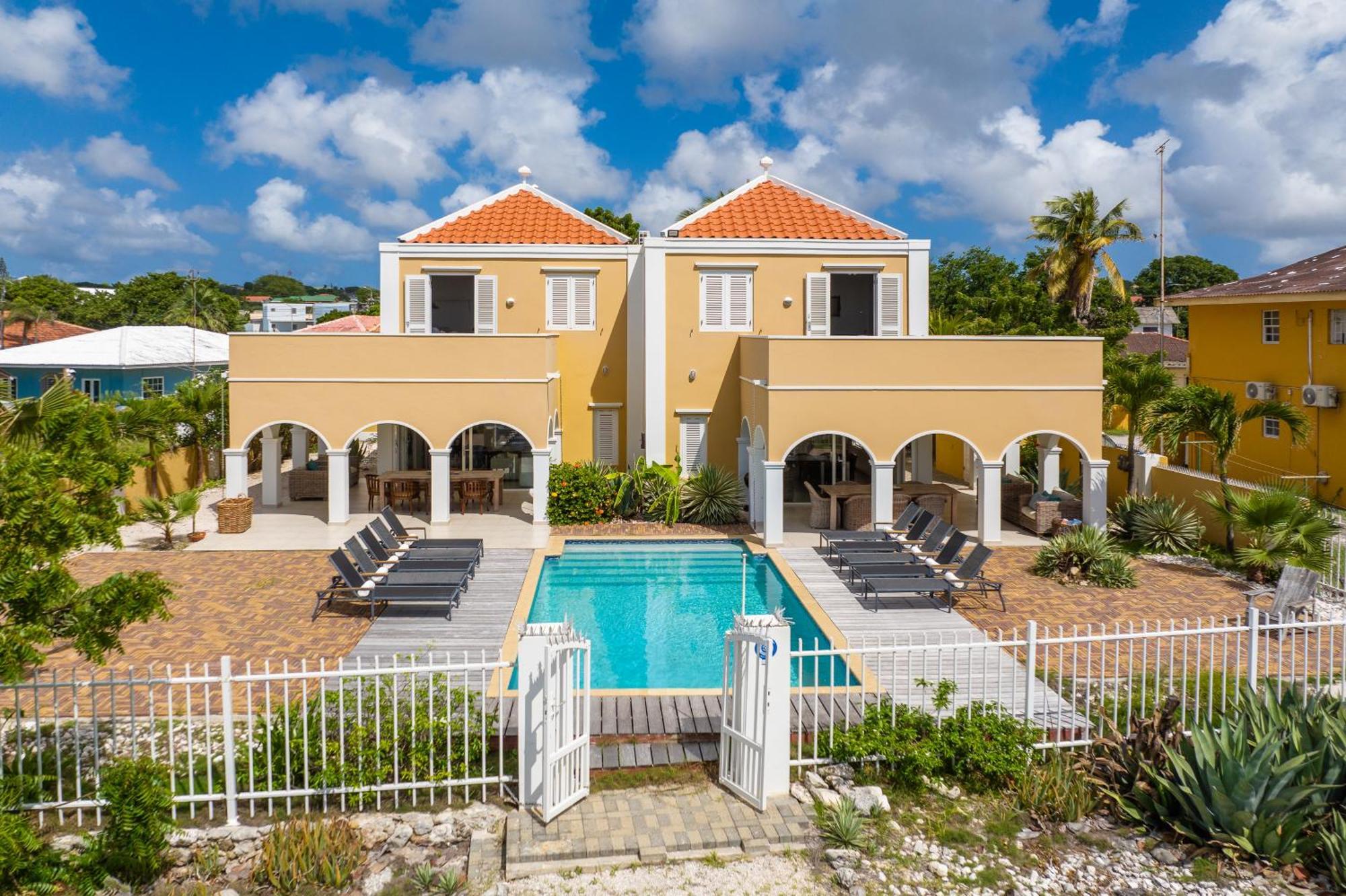 Atlantis Beach House Виллемстад Экстерьер фото