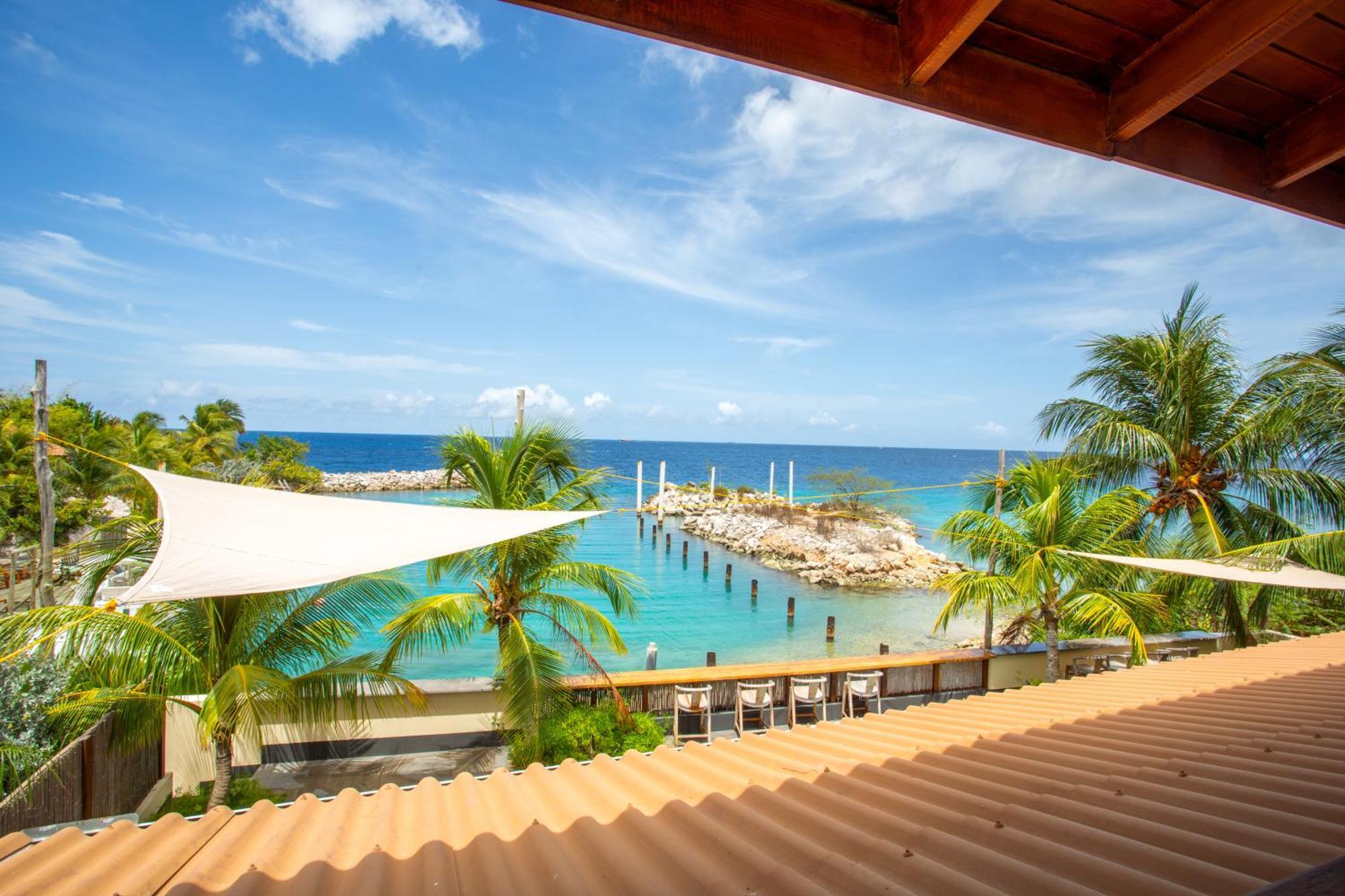 Atlantis Beach House Виллемстад Экстерьер фото